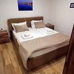 Apartments Ela